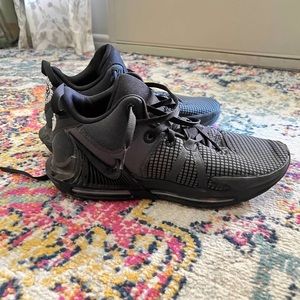 Nike LeBron Basketball Shoes